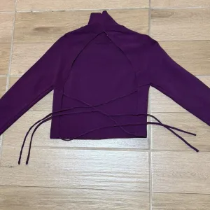 Zara majica (otvorena ledja) S