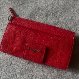 Desigual novcanik/torbica