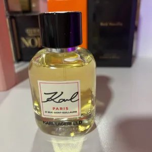 Karl lagerfeld parfem
