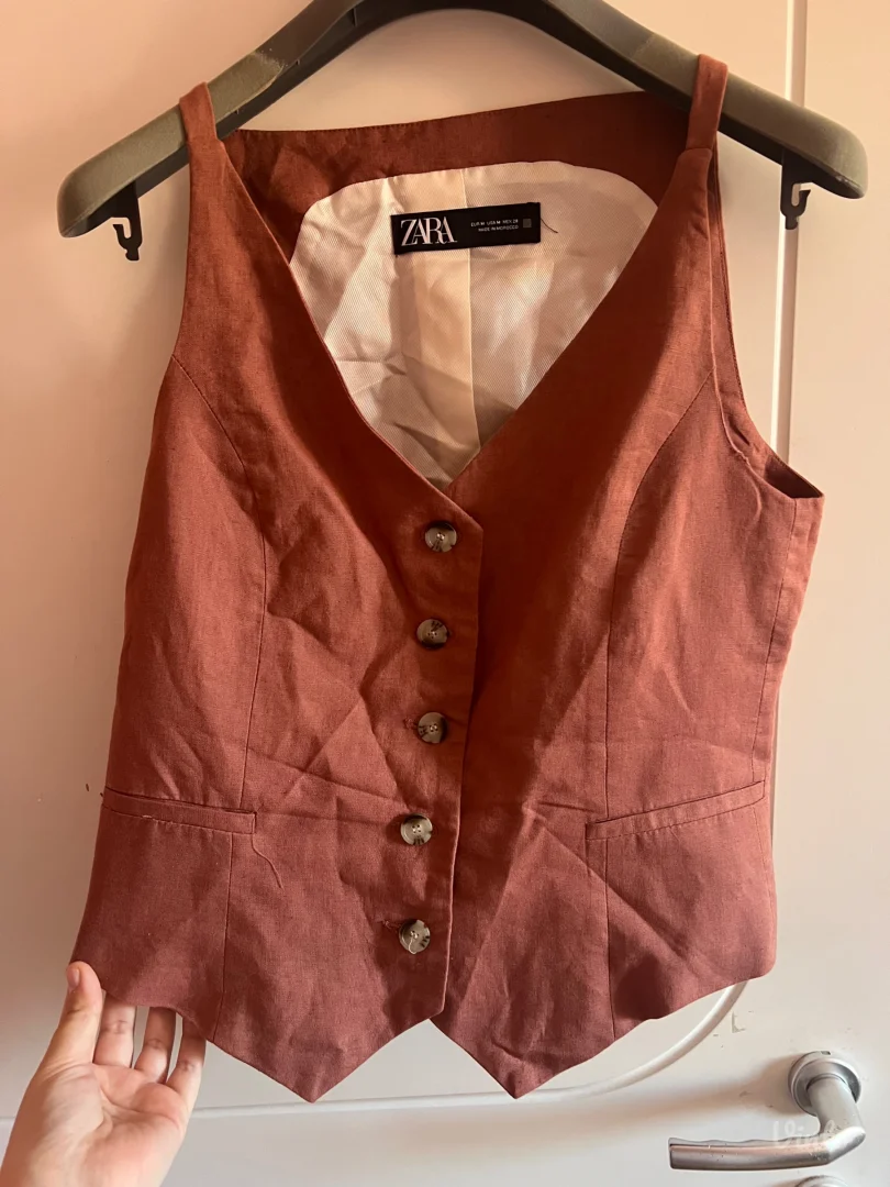Zara prsluk