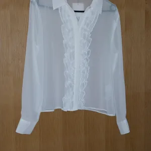 Zara - nova košulja/majica/bluza S veličina