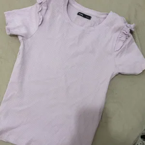 Lila majica