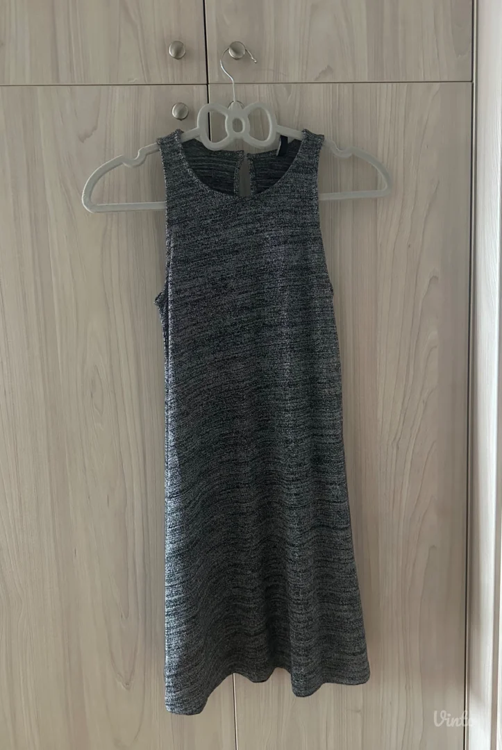 Stradivarius svetlucava kratka haljina