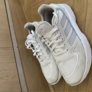 Adidas sportske patike