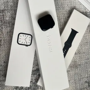 Apple watch series 7