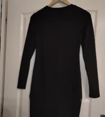 Mala crna haljina