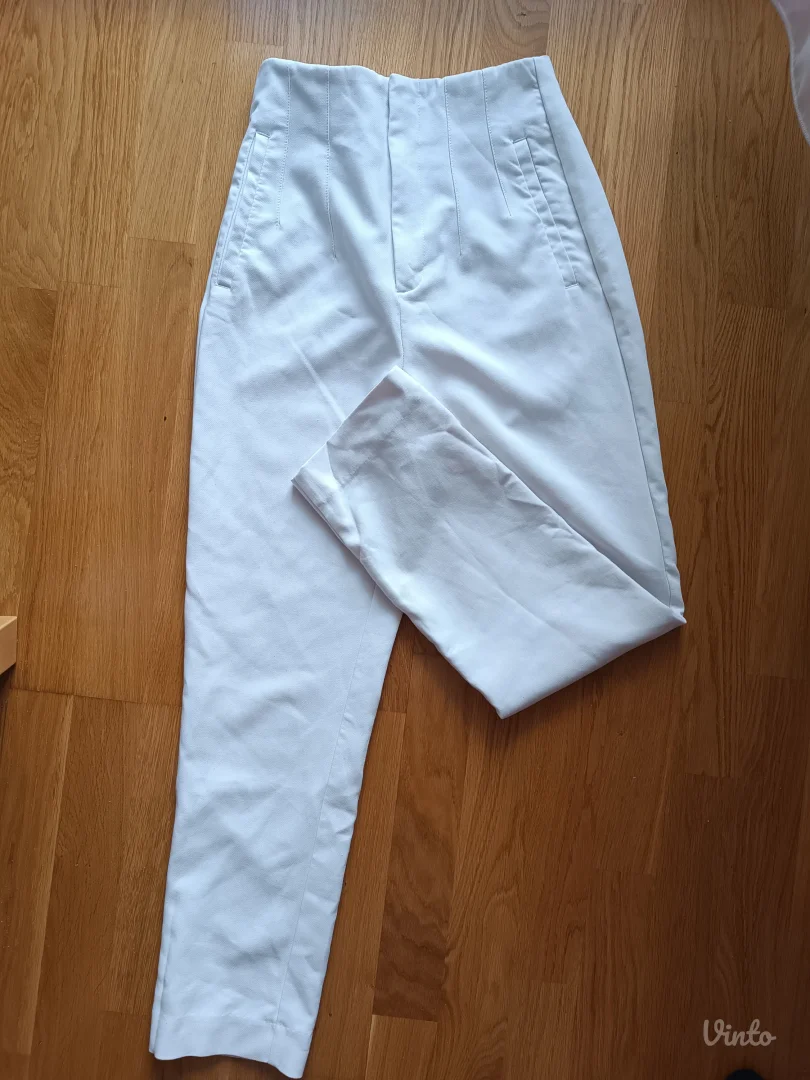 Stradivarius elegantne pantalone-visok struk 34