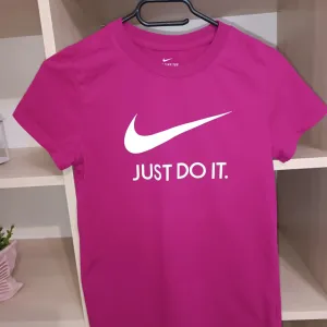 Nike pamučna majica S
