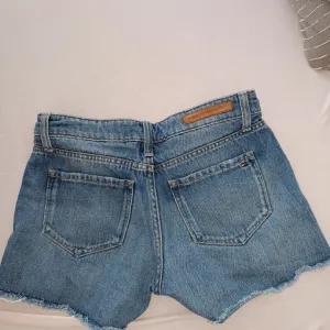 Tommy Hilfiger original zenski sorts S