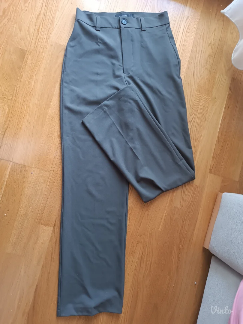 Nove Pull&bear elegantne pantalone 36