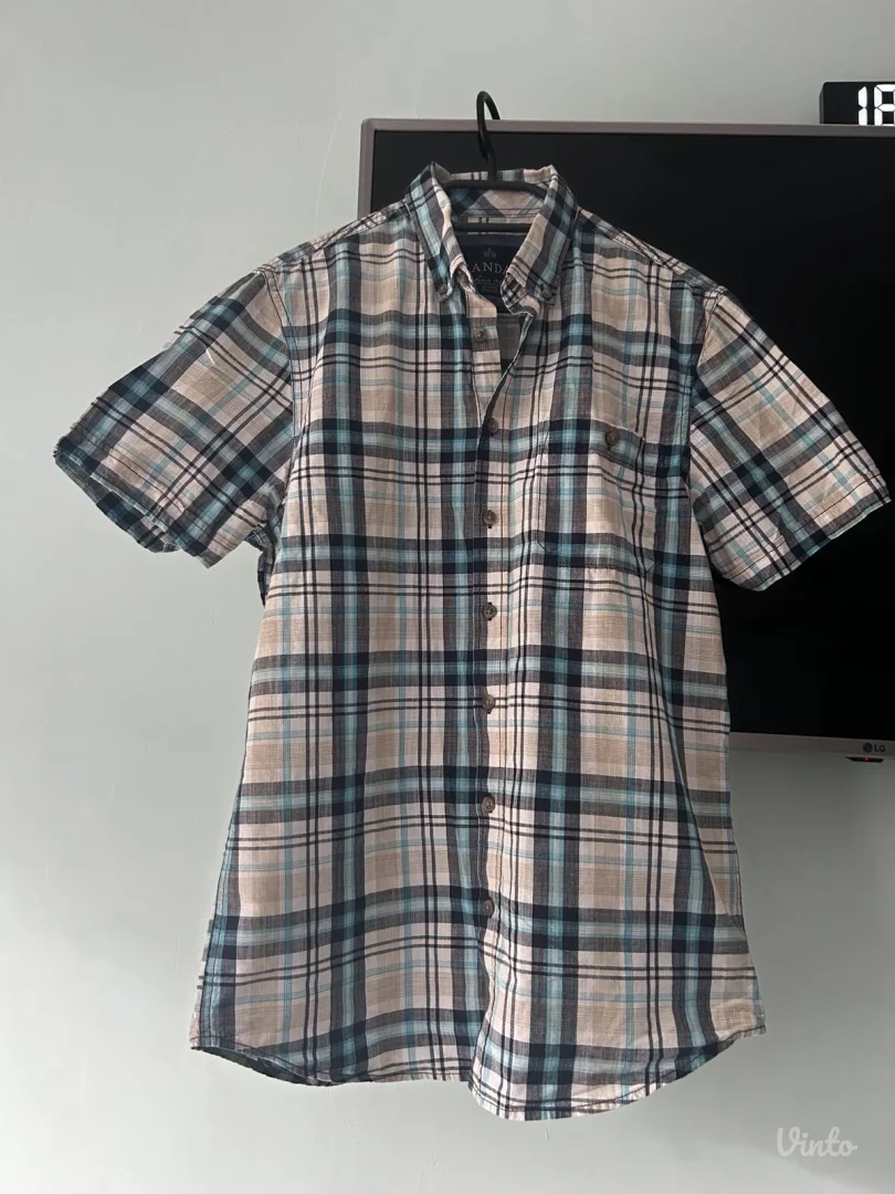 Muška košulja na kratke rukave