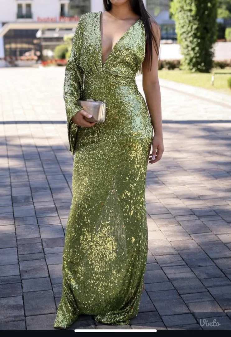 Modni Atelje Milice Ivankovic haljina dizajnerska