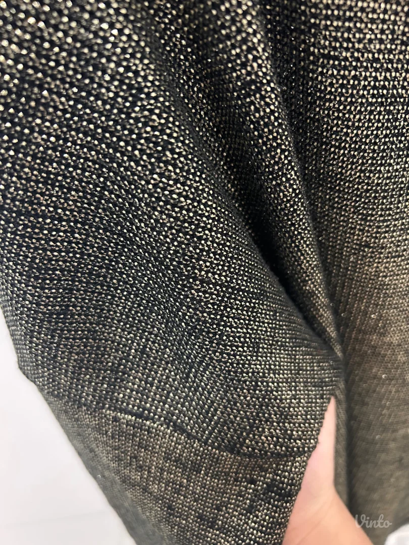 Dzemper sa sljokicama