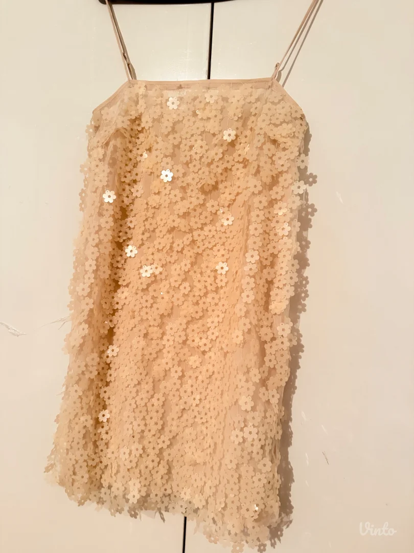 Haljina sa 3D cveticima