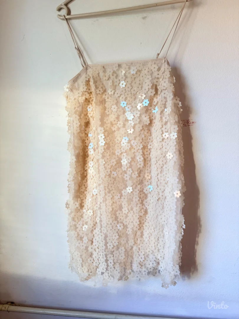 Haljina sa 3D cveticima