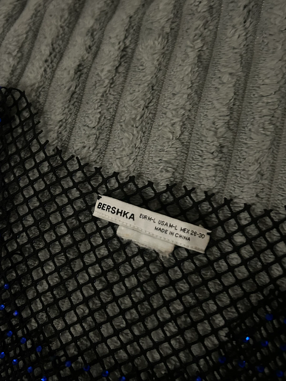 Bershka mrezasti top sa cirkonima