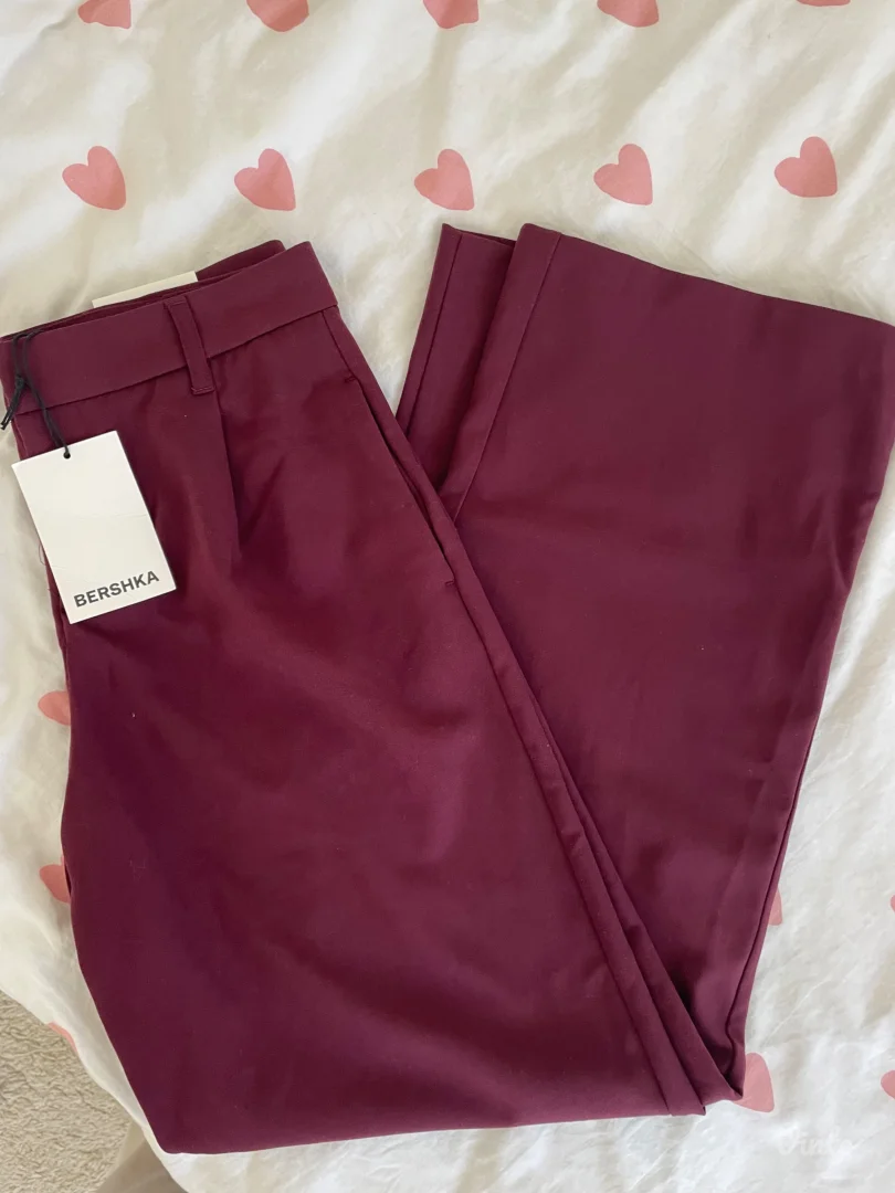 Bershka nove pantalone