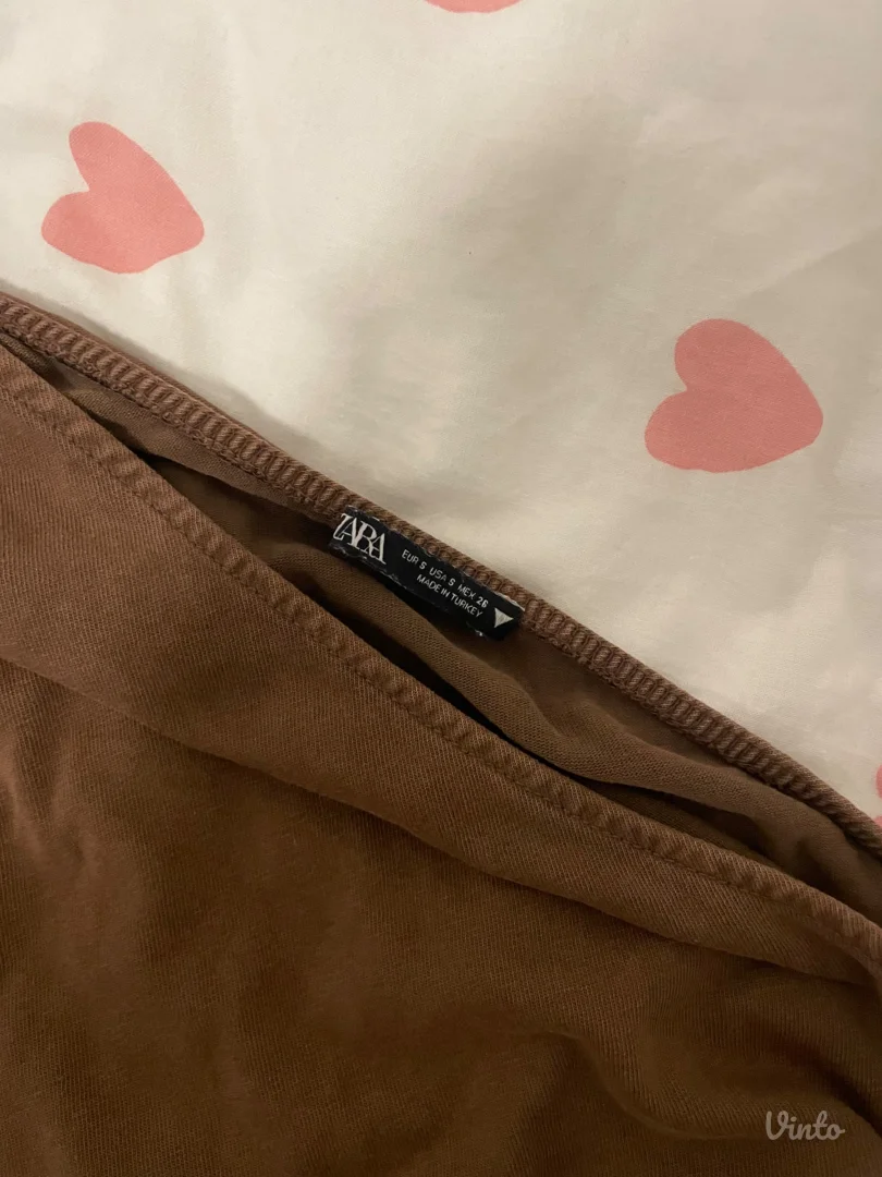 Zara duks na jedno rame