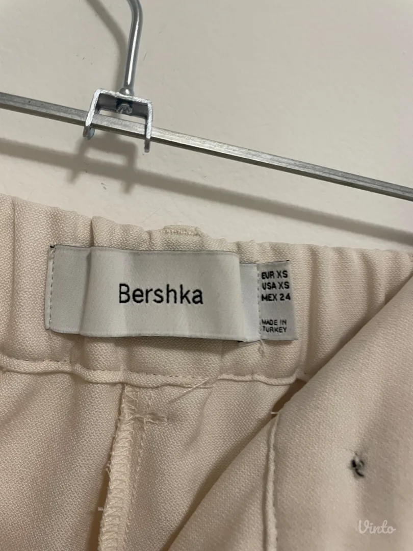 Bershka pantalone