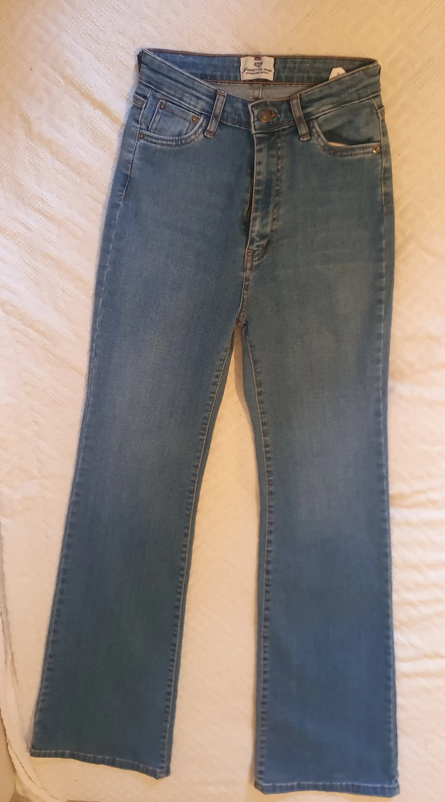 Fioretto w28 zvonarice farmerice