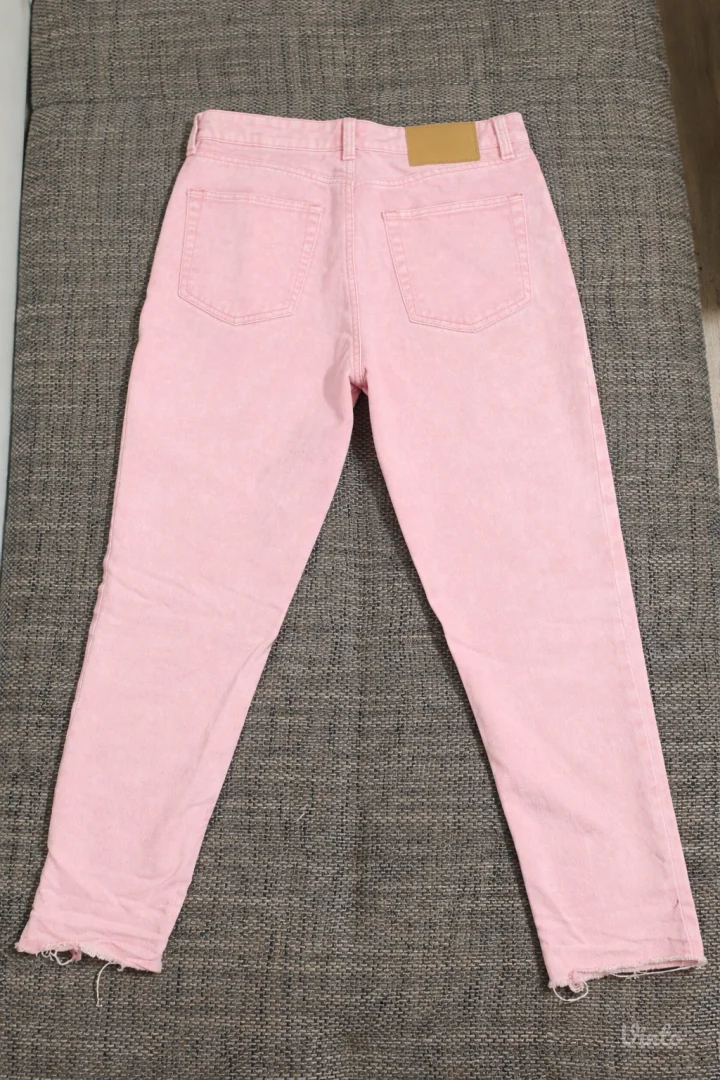 H&M Divided pink farmerice