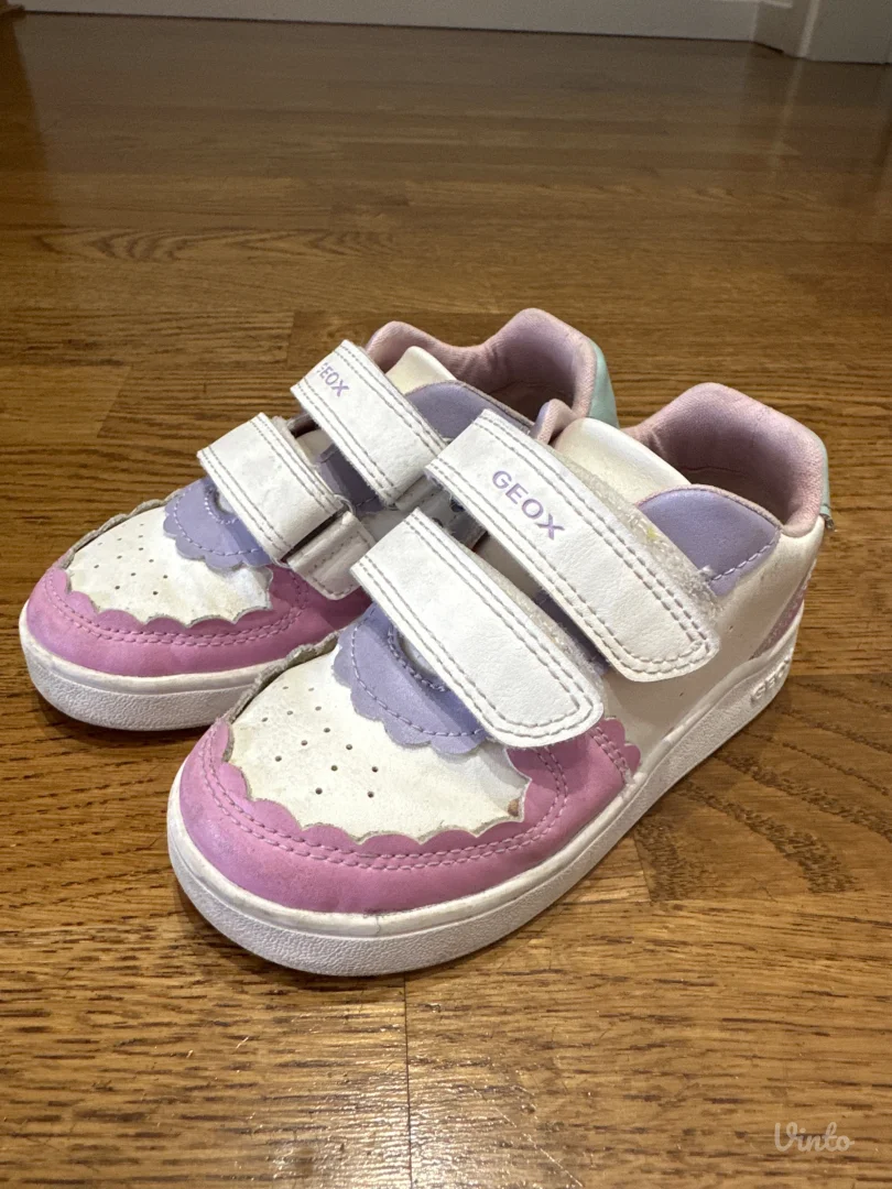 Geox patike broj 24