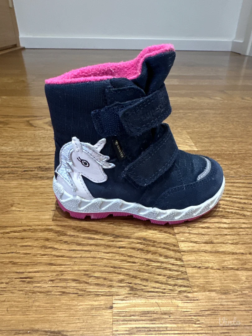 Nepromočive super fit čizmice broj 21