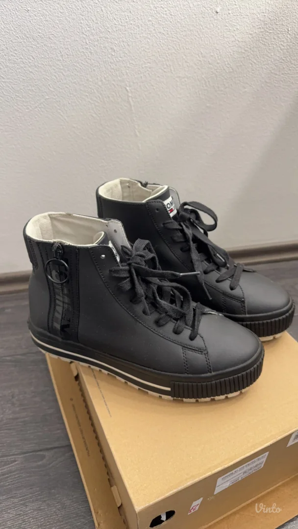 Tommy Hilfiger zenske duboke patike