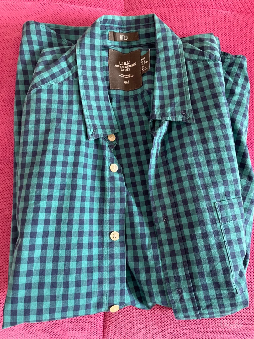 muska kosulja H&M nova