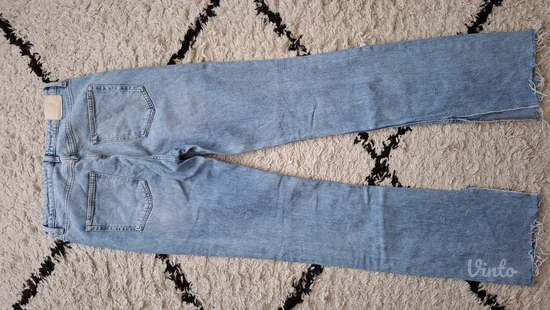 Zara flare farmerice zvoncare