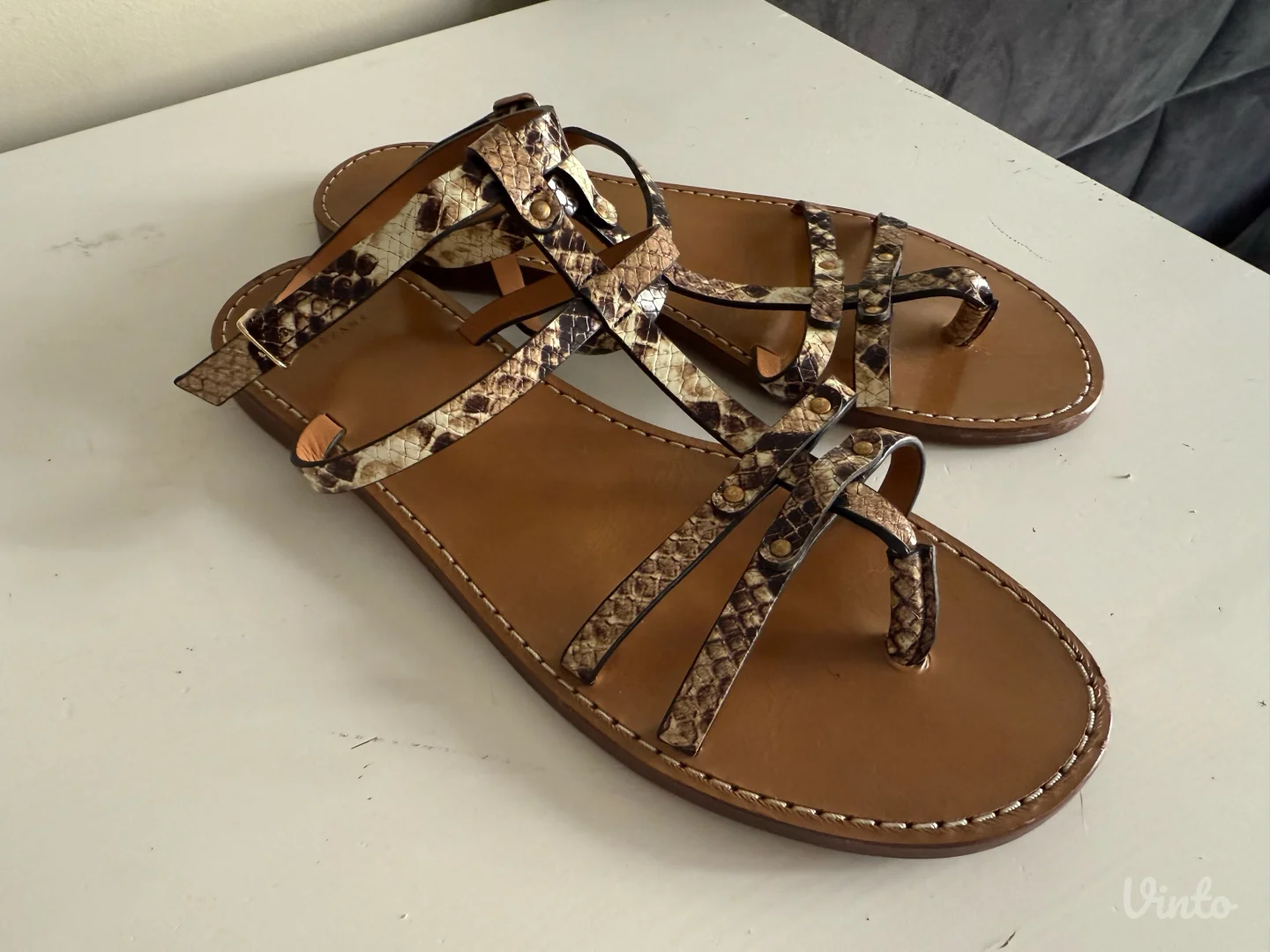 Sezane kozne sandale