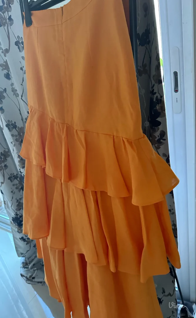 Mona dugacka suknja, nova