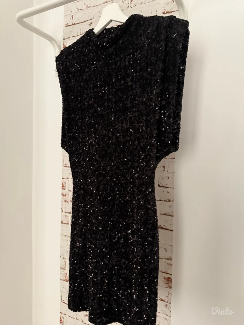 Zara svetlucava haljina, nova, etiketa