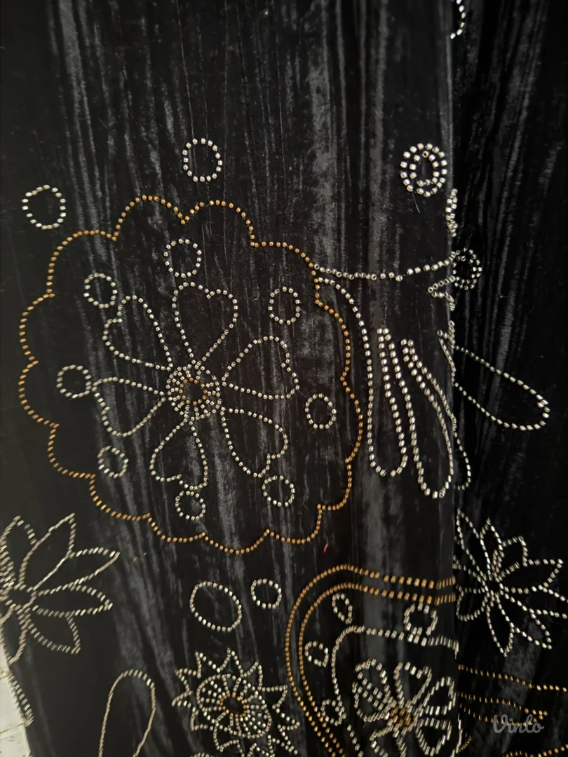 Zara plisani kaftan, nov