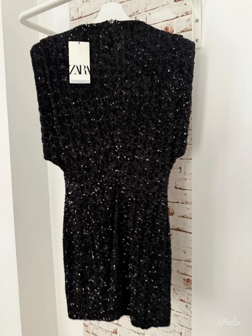 Zara svetlucava haljina, nova, etiketa