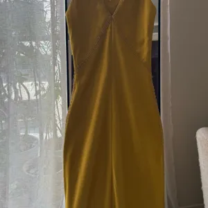 Zara dugacka haljina, nova