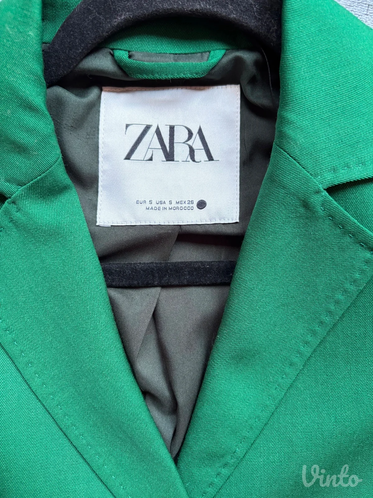 Zara sako