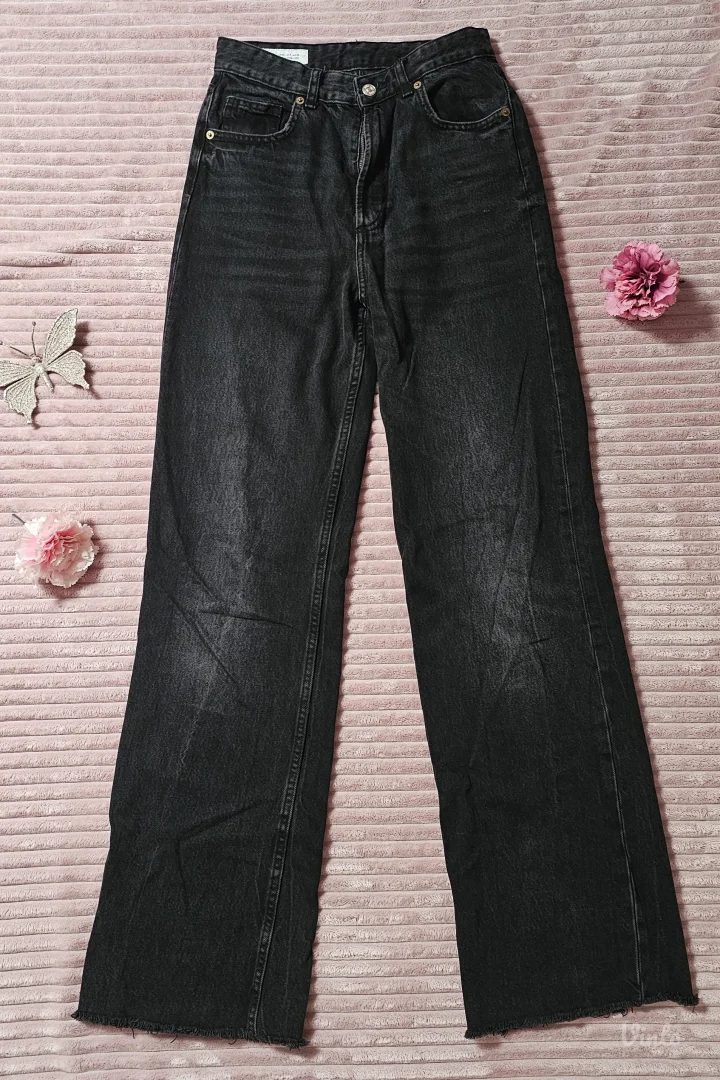 Zara nove crne farke wide leg