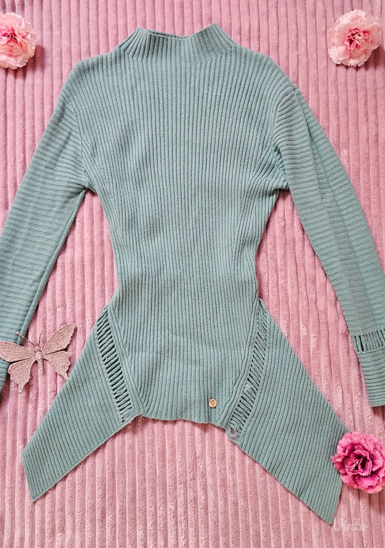 Tirkizno plavi džemper