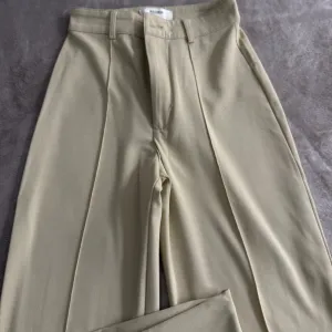 Pull&bear, bez pantalone