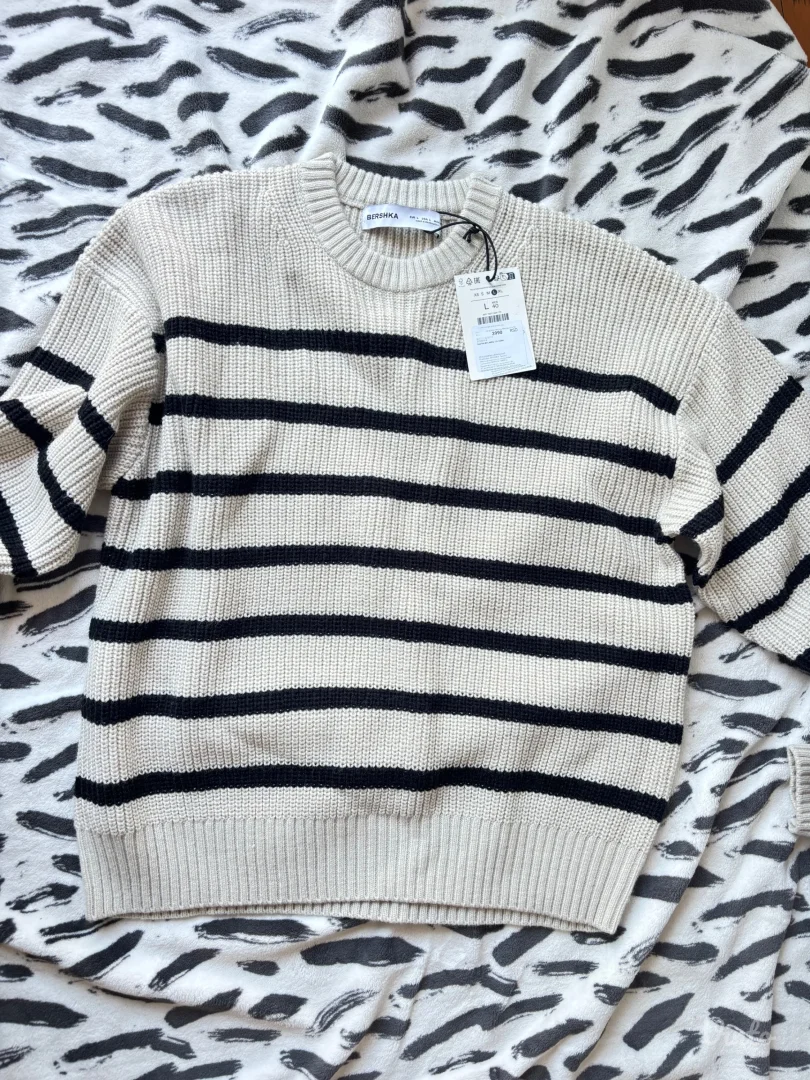 Bershka oversize džemper