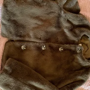 H&M bundica