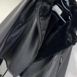 Stradivarius jaknica