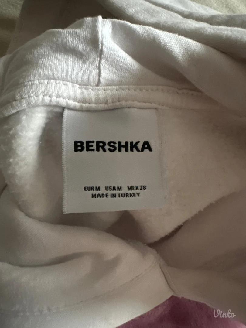 Bershka duks