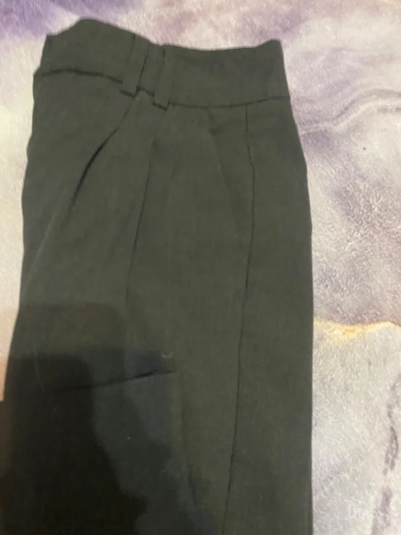 Zara pantalone