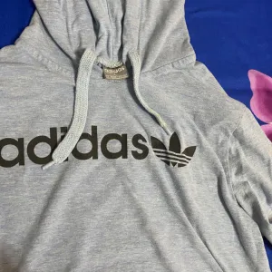 Crop duks adidas