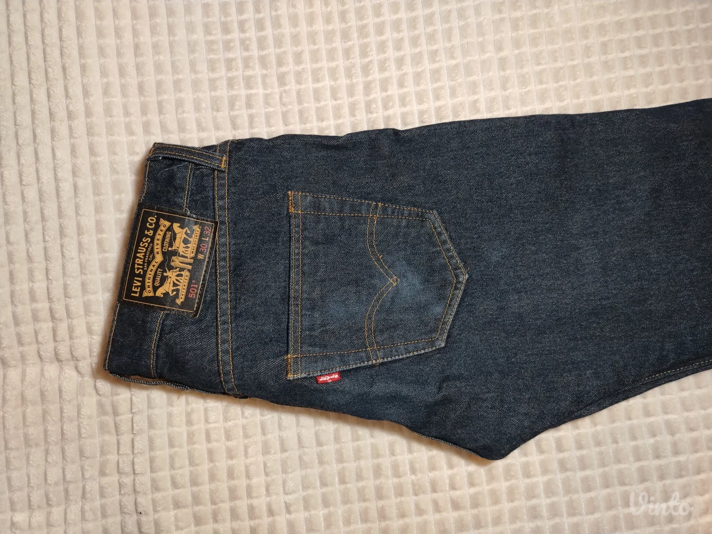 Levis 501- tamno plave farmerke