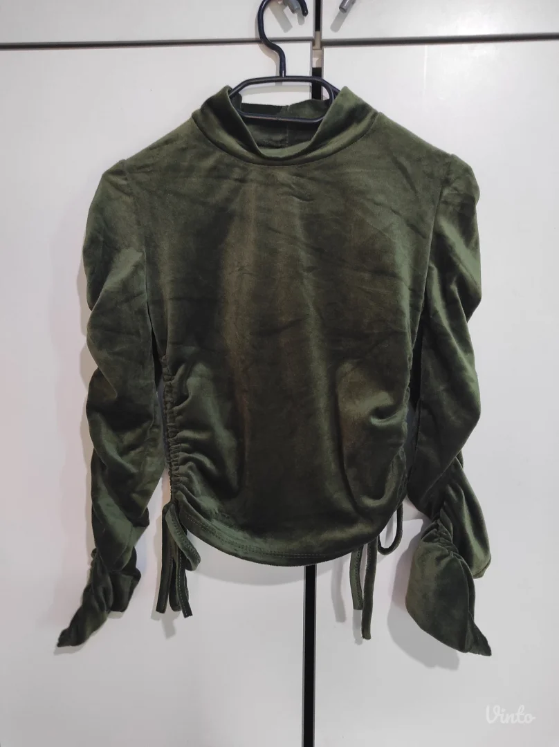 Plišani set suknja i krop