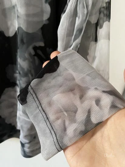 Calvin Klein elegantna mrežasta bluza