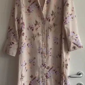 Midi prolećna haljina H&M